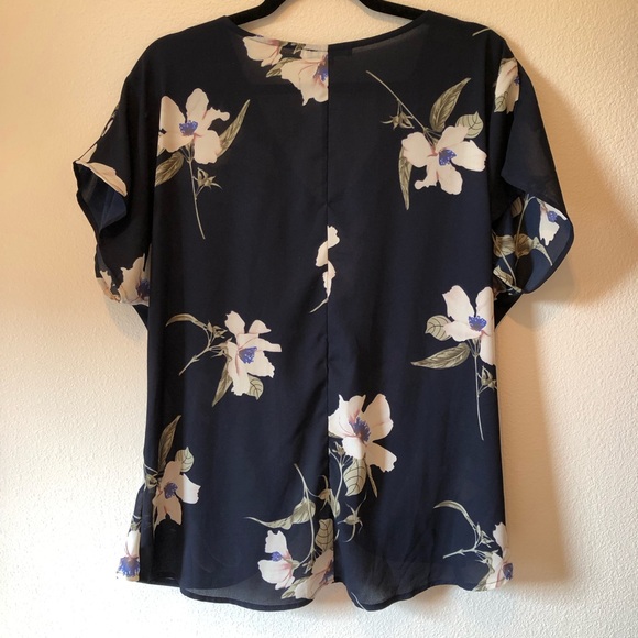 EUC West Kei L Allura Knot Detail Blouse - Picture 4 of 5